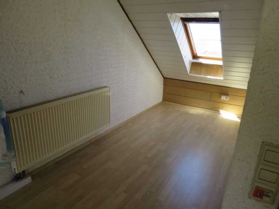 DG Zimmer 2 Einfamilienhaus Straubenhardt