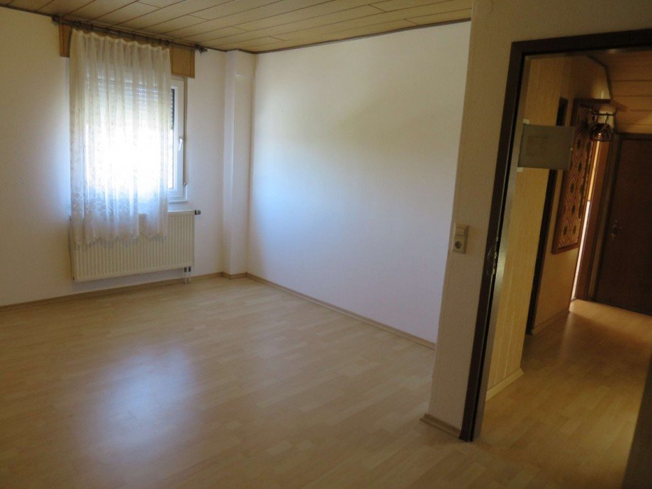 DG Zimmer 1 Einfamilienhaus Straubenhardt